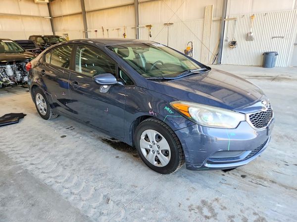 2016 KIA FORTE GL (Middle-Low Grade)