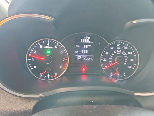 2016 KIA FORTE GL (Middle-Low Grade)