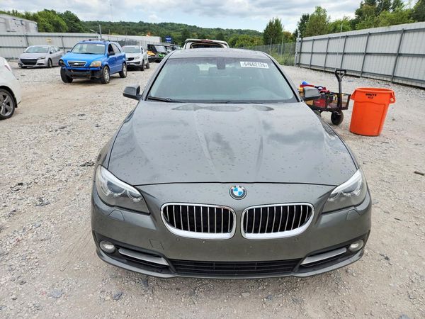 2015 BMW 528