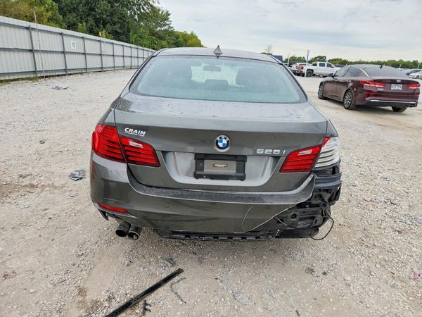 2015 BMW 528