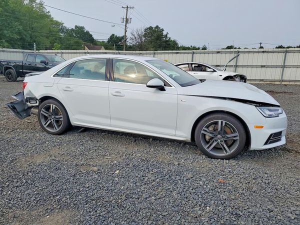2017 AUDI A4 quattro Premium Plus