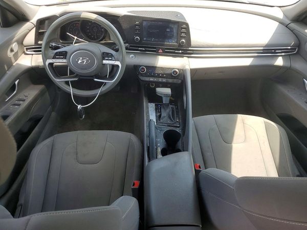 2021 HYUNDAI ELANTRA