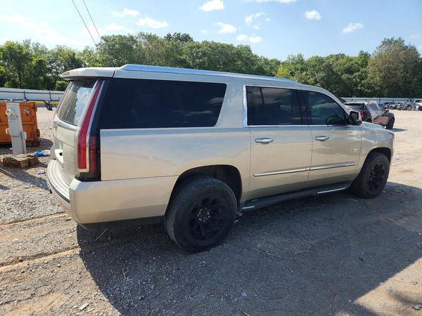 2016 CADILLAC ESCALADE ESV Luxury
