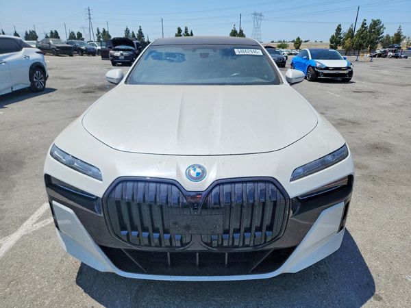 2024 BMW I7