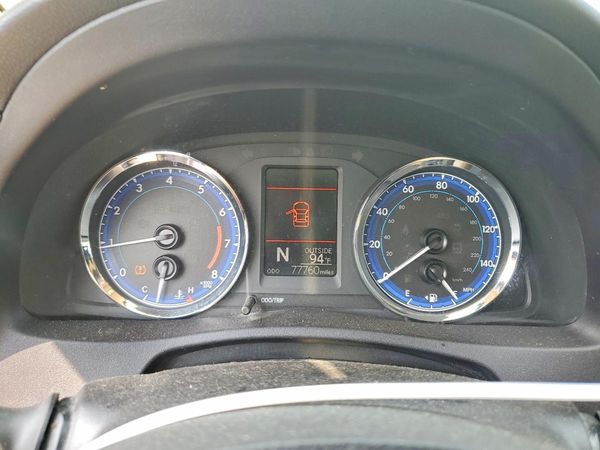 2018 TOYOTA COROLLA