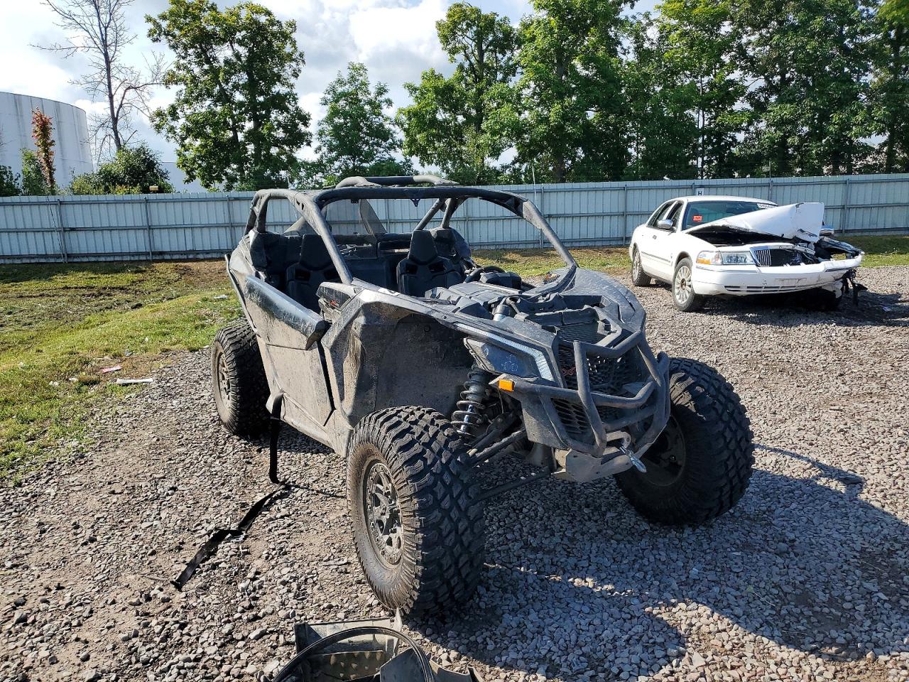 2018 CAN-AM MAVERICK X3