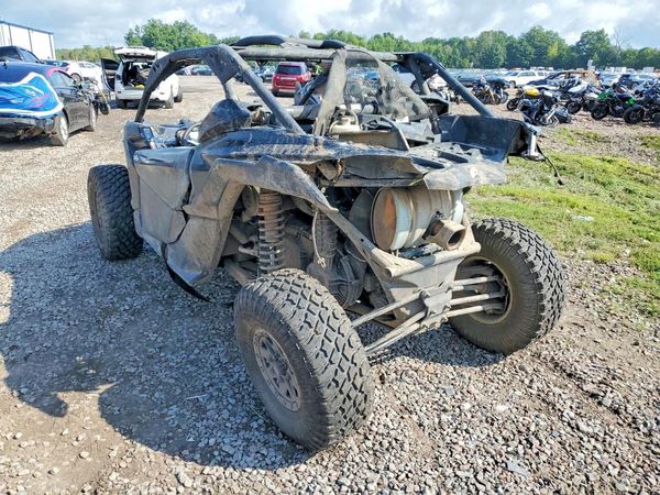 2018 CAN-AM MAVERICK X3