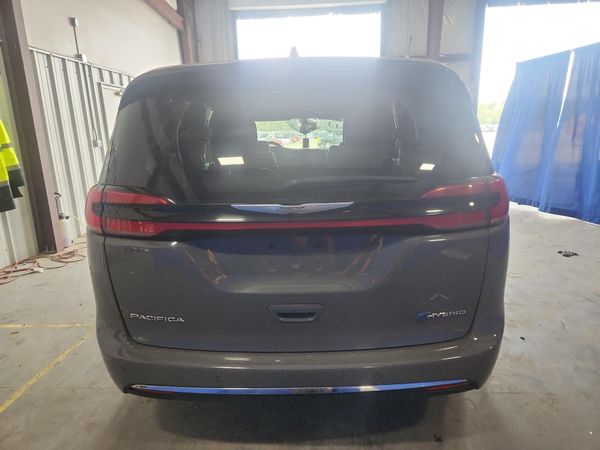 2023 CHRYSLER PACIFICA Touring L — DIRR