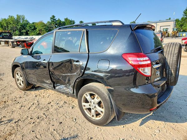 2012 TOYOTA RAV4 Standard