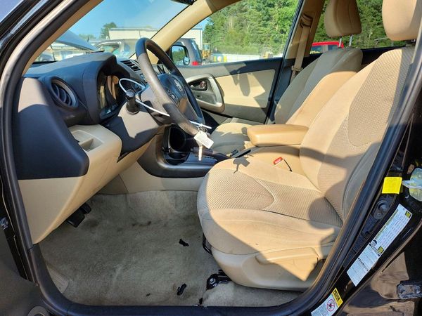2012 TOYOTA RAV4 Standard