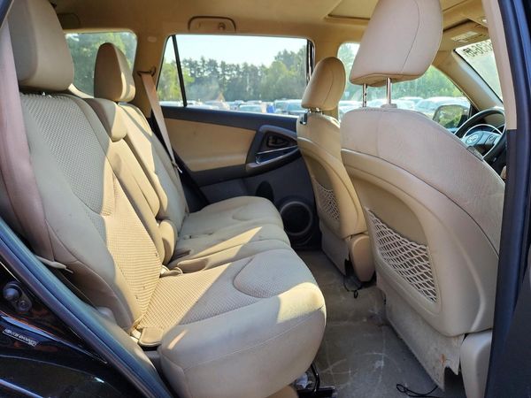 2012 TOYOTA RAV4 Standard