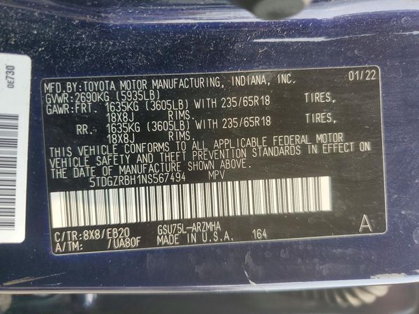 2022 TOYOTA HIGHLANDER XLE