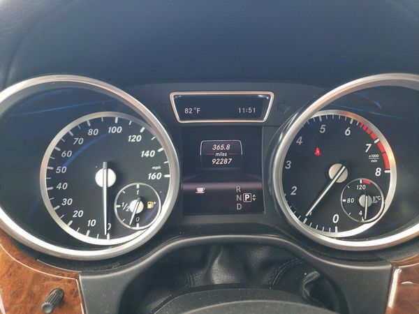 2013 MERCEDES-BENZ ML ML550 4-MATIC