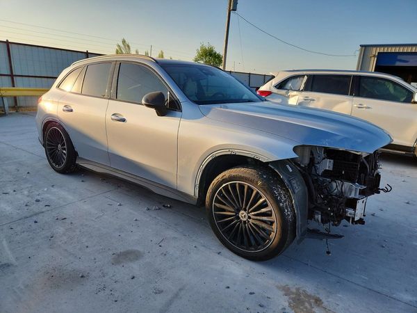 2025 MERCEDES-BENZ GLC GLC350e 4MATIC