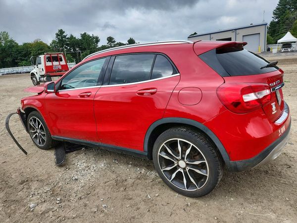 2017 MERCEDES-BENZ GLA GLA250