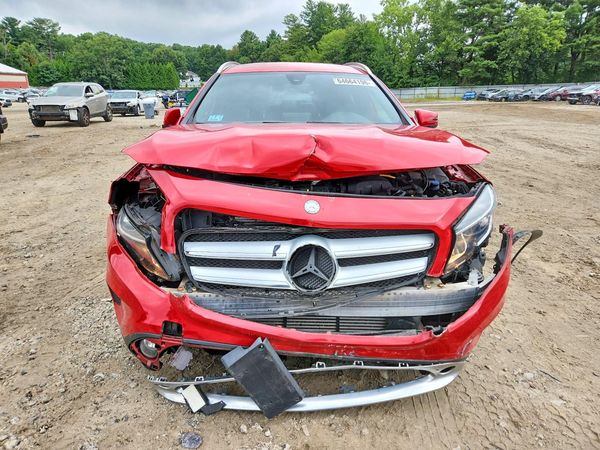 2017 MERCEDES-BENZ GLA GLA250