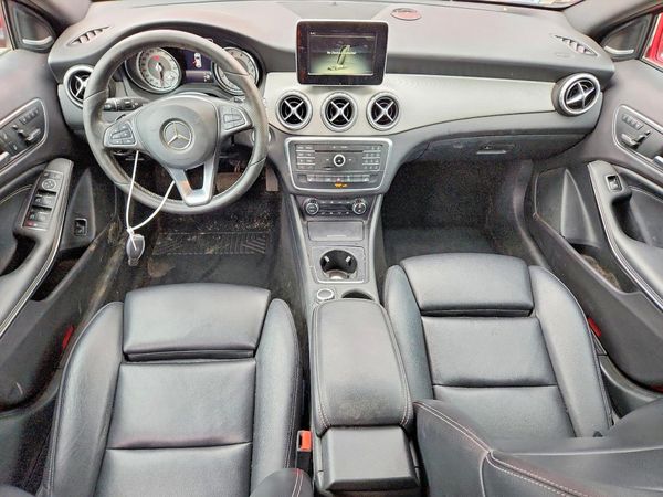 2017 MERCEDES-BENZ GLA GLA250