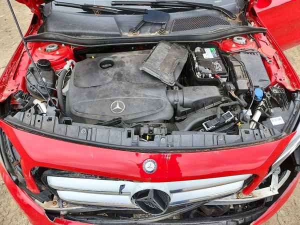 2017 MERCEDES-BENZ GLA GLA250