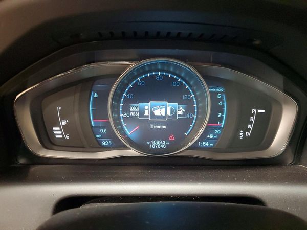 2014 VOLVO XC60