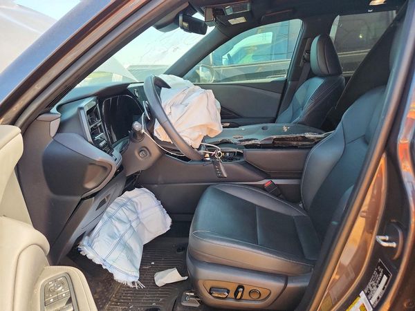 2024 LEXUS TX350 350 — DENT
