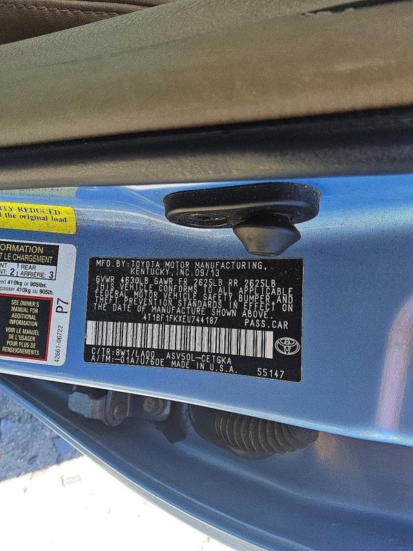 2014 TOYOTA CAMRY — VINS
