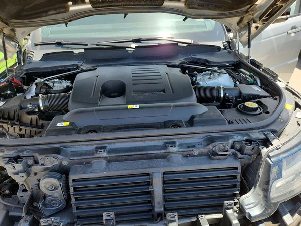 2022 LAND ROVER RANGE ROVER SPORT HSE Silver Edition