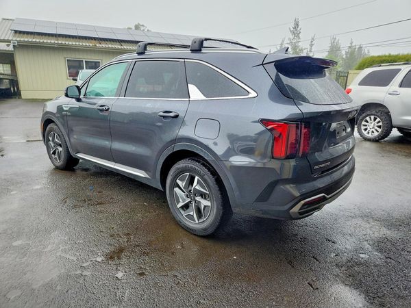 2023 KIA SORENTO