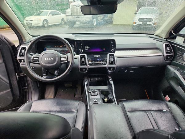 2023 KIA SORENTO