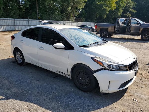2017 KIA FORTE LX Base