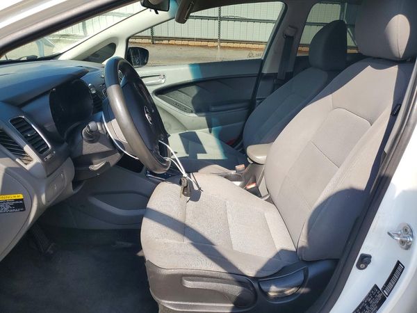 2017 KIA FORTE LX Base