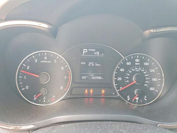2017 KIA FORTE LX Base
