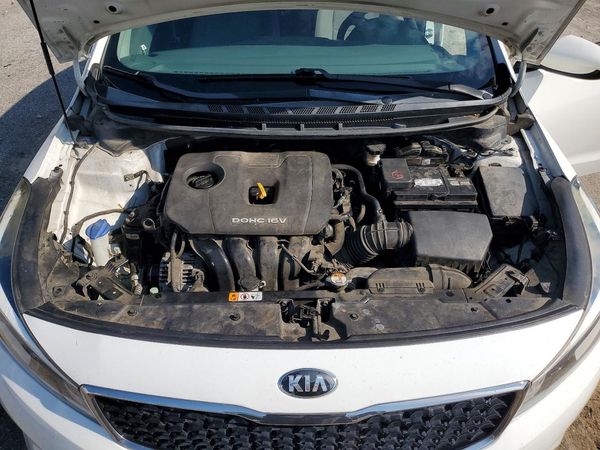 2017 KIA FORTE LX Base