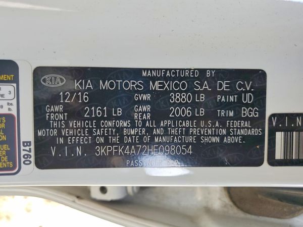 2017 KIA FORTE LX Base