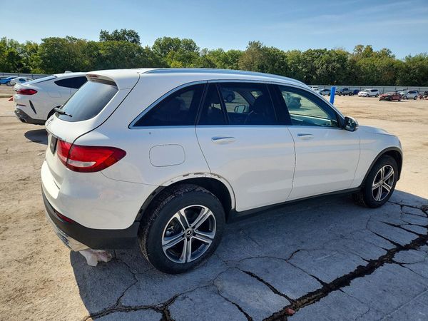 2019 MERCEDES-BENZ GLC