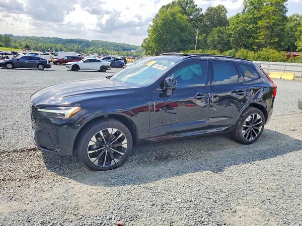 2026 VOLVO XC60