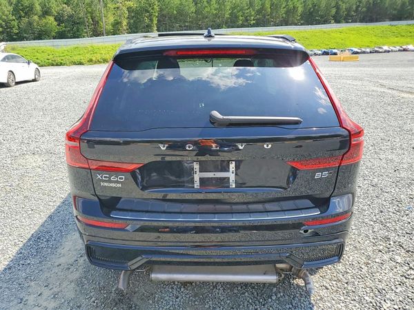 2026 VOLVO XC60