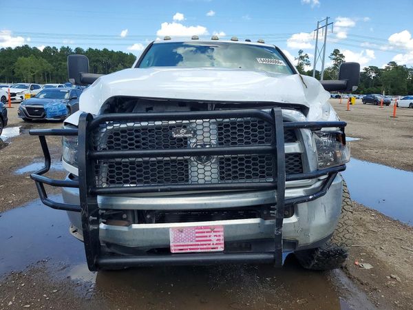 2018 RAM 2500 ST