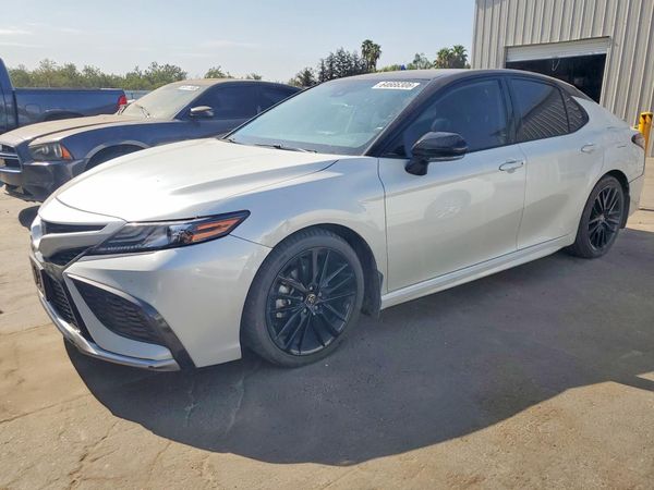 2022 TOYOTA CAMRY