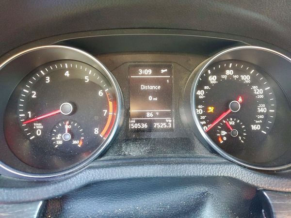 2017 VOLKSWAGEN PASSAT SE