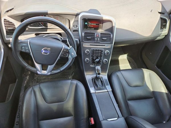 2016 VOLVO XC60 SV33 Premier