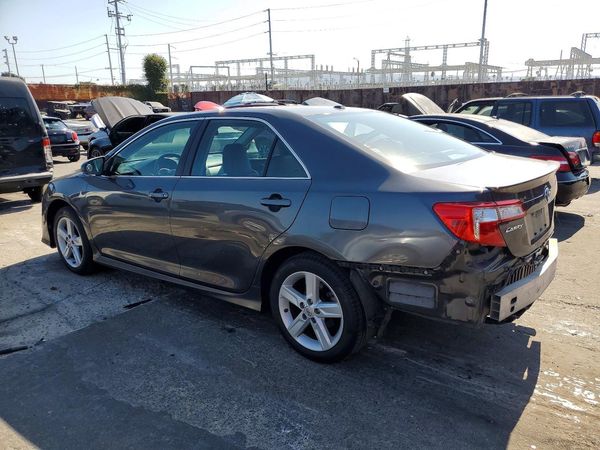 2012 TOYOTA CAMRY