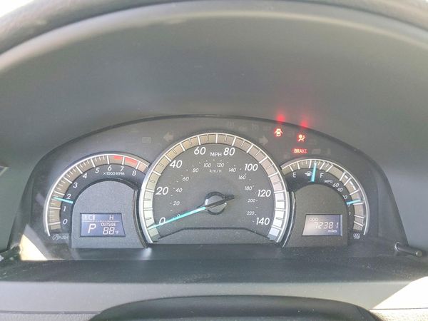 2012 TOYOTA CAMRY