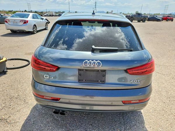 2018 AUDI Q3