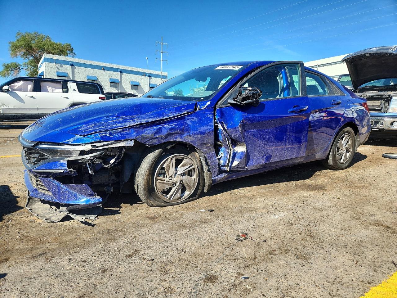 2024 HYUNDAI ELANTRA SE
