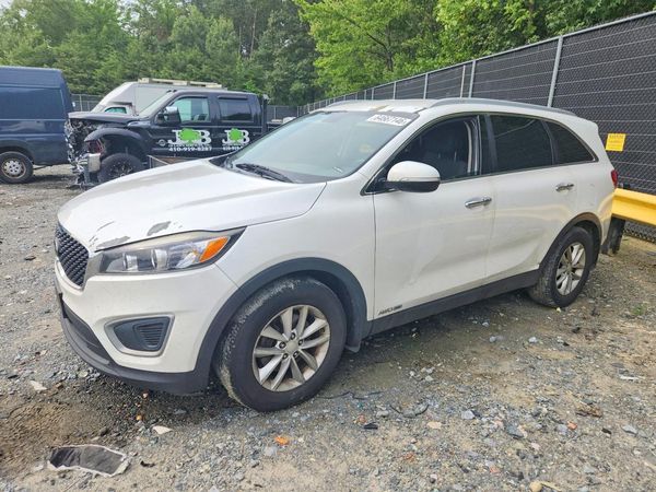 2016 KIA SORENTO L / LX