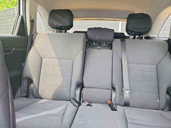 2016 KIA SORENTO L / LX
