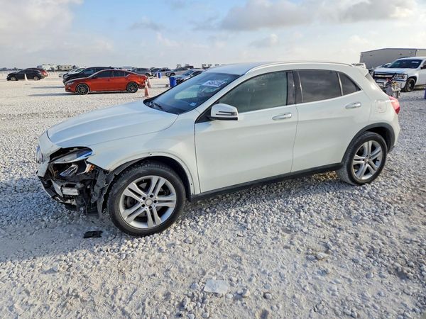 2017 MERCEDES-BENZ GLA