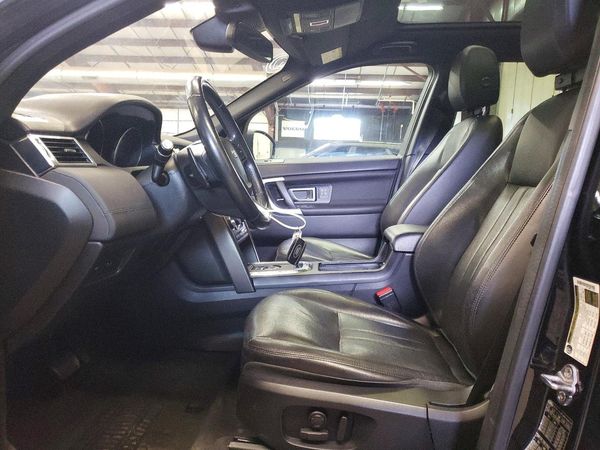 2019 LAND ROVER DISCOVERY SPORT HSE/Landmark Edition — DENT