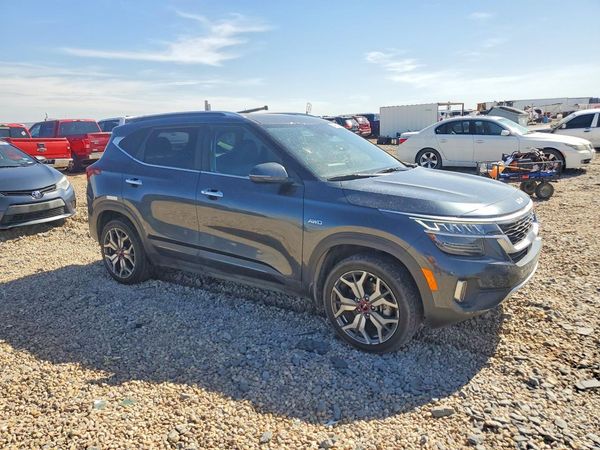 2023 KIA SELTOS