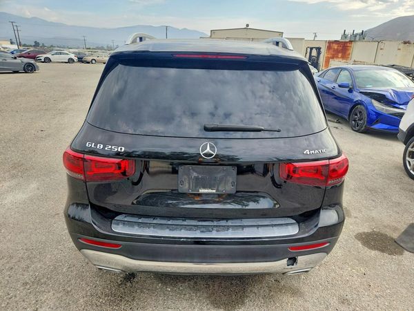 2021 MERCEDES-BENZ GLB